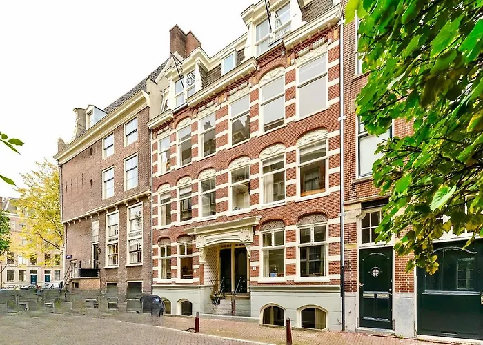 Luxury Canal Suite In The Best Location Of Amsterdam !!!